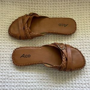 Size 6 1/2 Brown Aco slip on shoes
